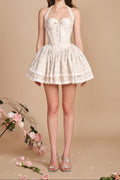 Minivestido con escote halter