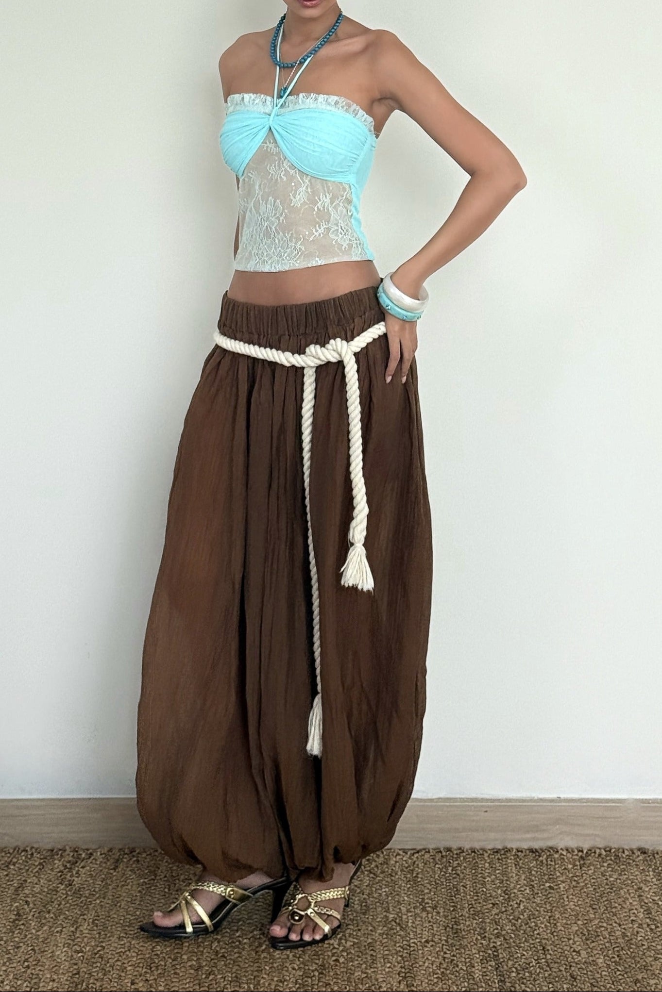 Pantalones de silueta cocoon