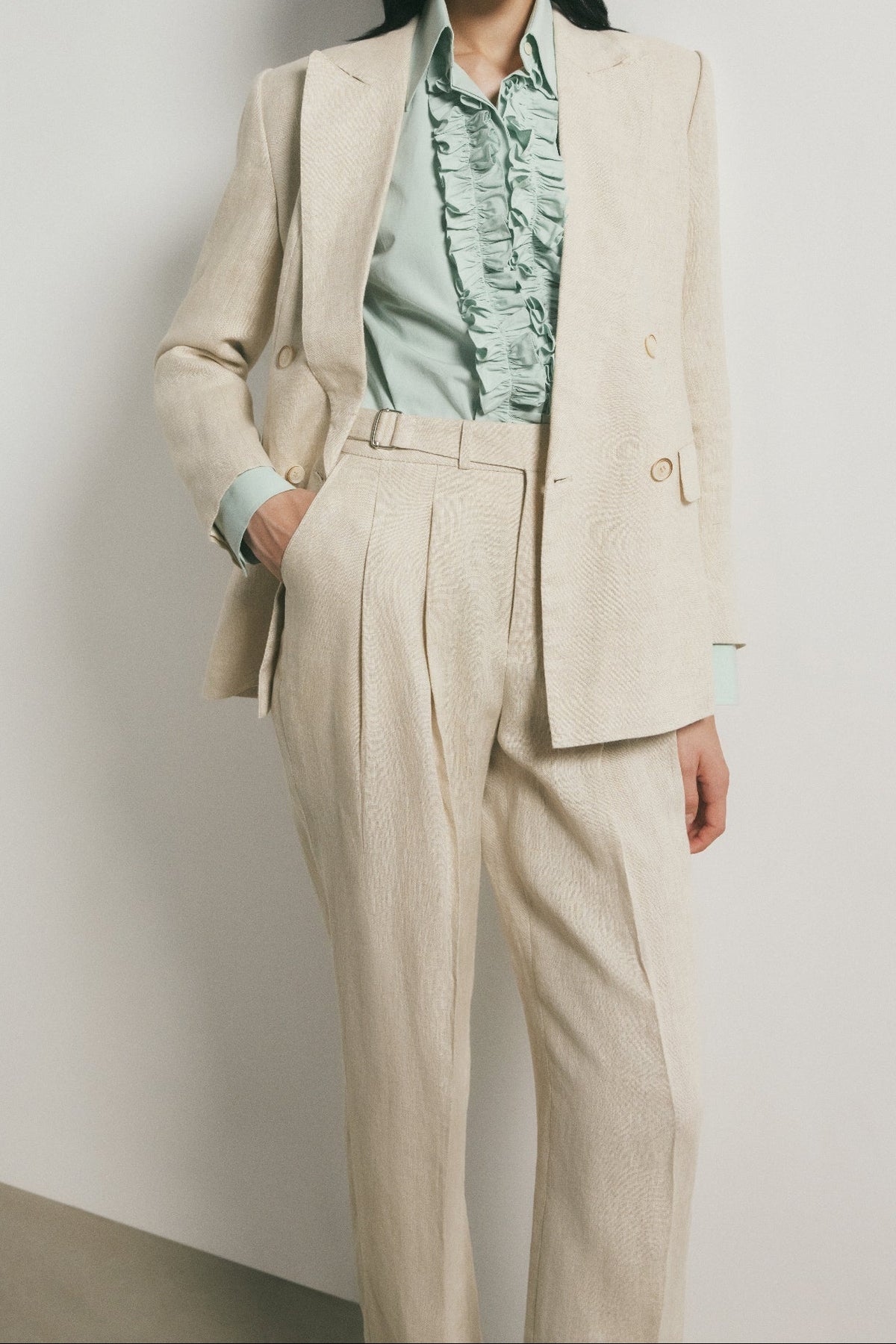 Pantalones plisados